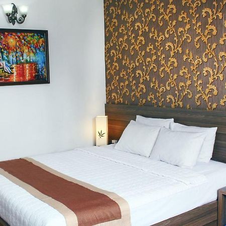 הו צ'י מין סיטי Rosa Centre Hotel מראה חיצוני תמונה