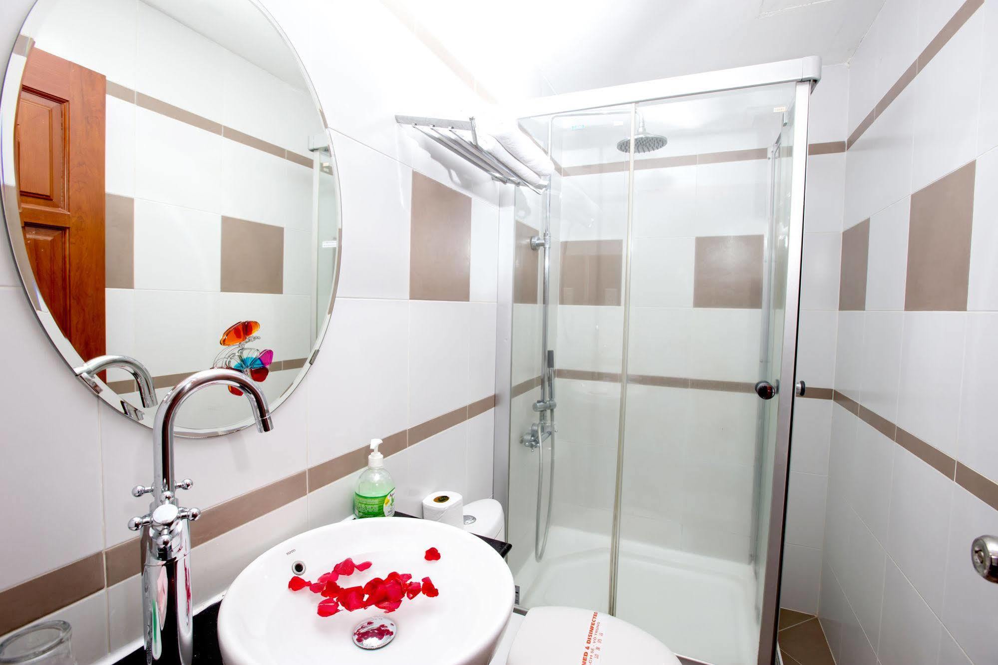 הו צ'י מין סיטי Rosa Centre Hotel מראה חיצוני תמונה